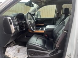 
										2017 Chevrolet Silverado 1500 LTZ full									