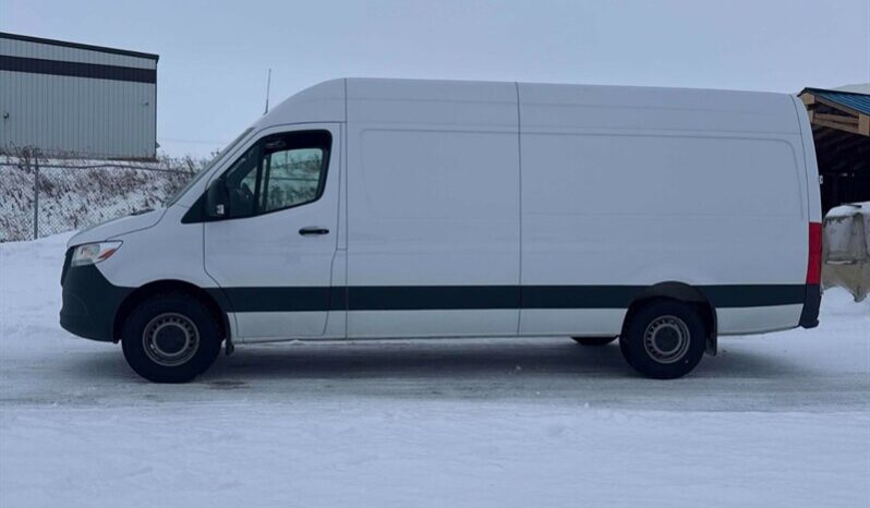 
								2023 Mercedes-Benz Sprinter 2500 full									