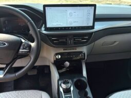 
										2023 Ford Escape Active full									