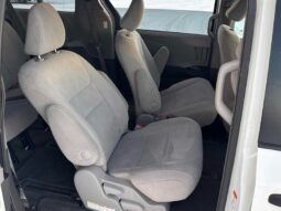 
										2017 Toyota Sienna L 7-Passenger full									