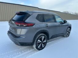 
										2024 Nissan Rogue SL full									