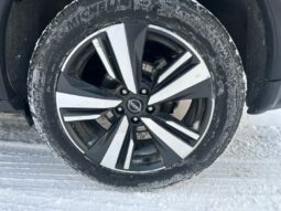 
										2024 Nissan Rogue SL full									