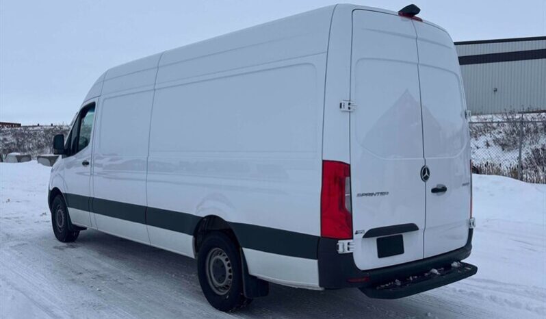 
								2023 Mercedes-Benz Sprinter 2500 full									
