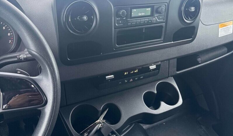 
								2023 Mercedes-Benz Sprinter 2500 full									