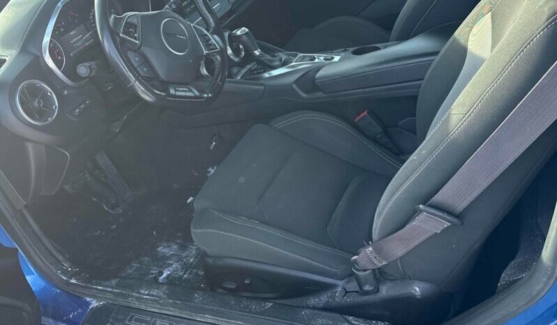 
								2017 Chevrolet Camaro LT full									