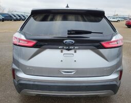 
										2022 Ford Edge SEL full									