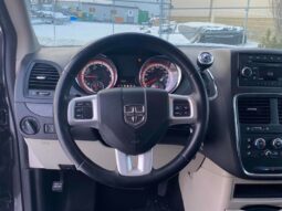 
										2017 Dodge Grand Caravan SXT PLUS “STOW N GO” full									