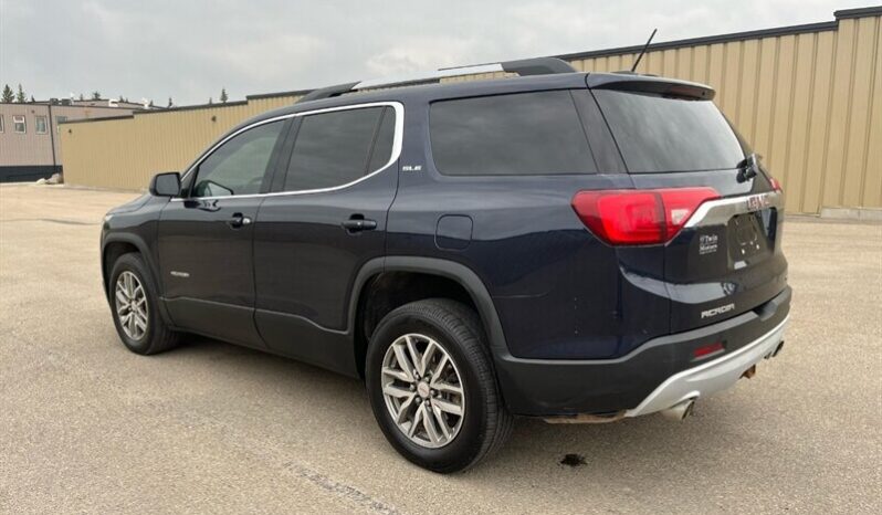 
								2017 GMC Acadia SLE-2 full									