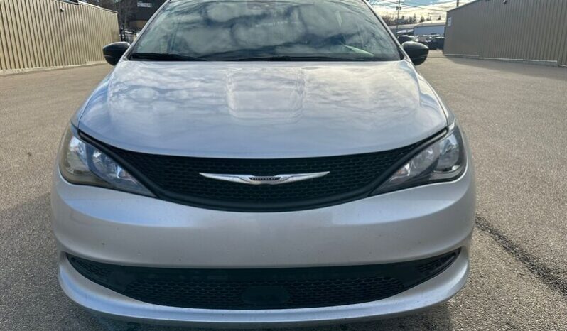 
								2024 Chrysler Grand Caravan SXT full									