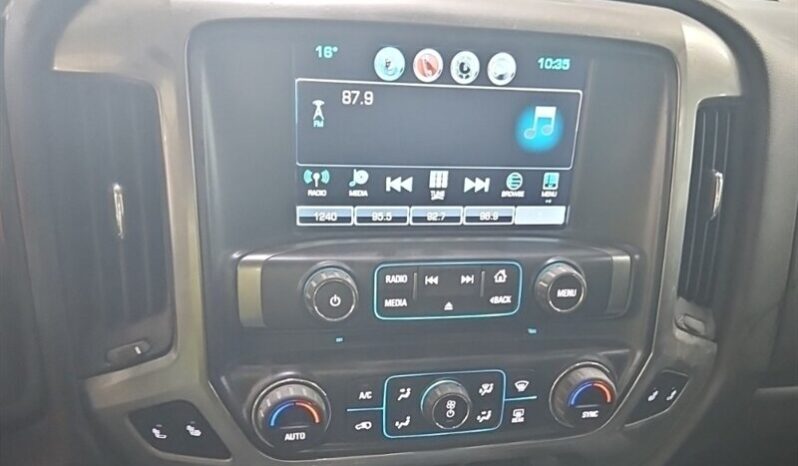 
								2018 Chevrolet Silverado 1500 LT Z71 full									