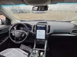 
										2022 Ford Edge SEL full									