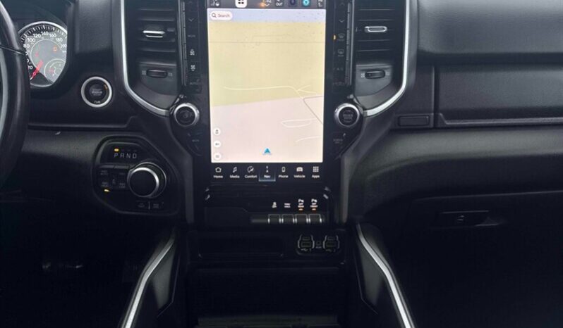 
								2023 RAM 1500 Big Horn full									