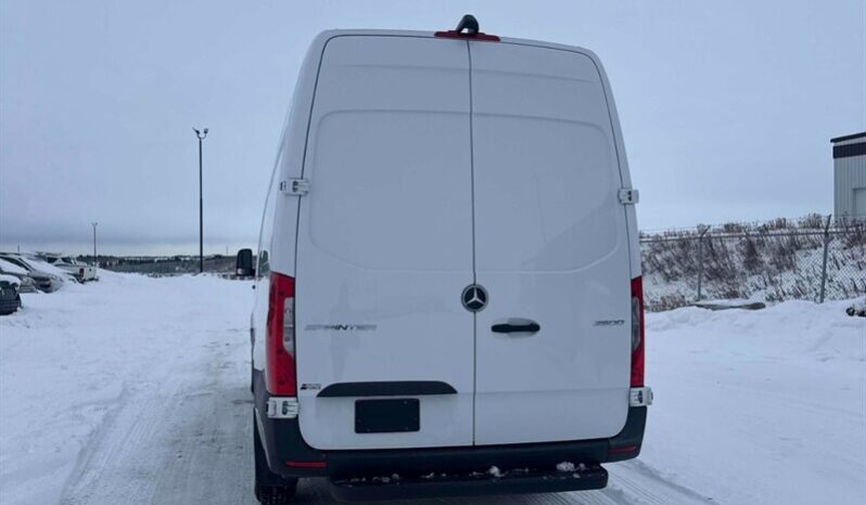 
								2023 Mercedes-Benz Sprinter 2500 full									