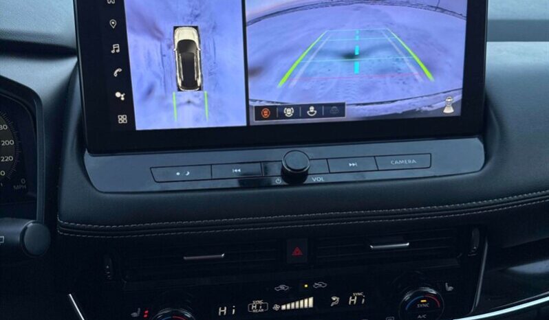 
								2024 Nissan Rogue SL full									