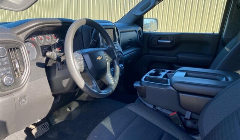 
								2022 Chevrolet Silverado 1500 Custom full									