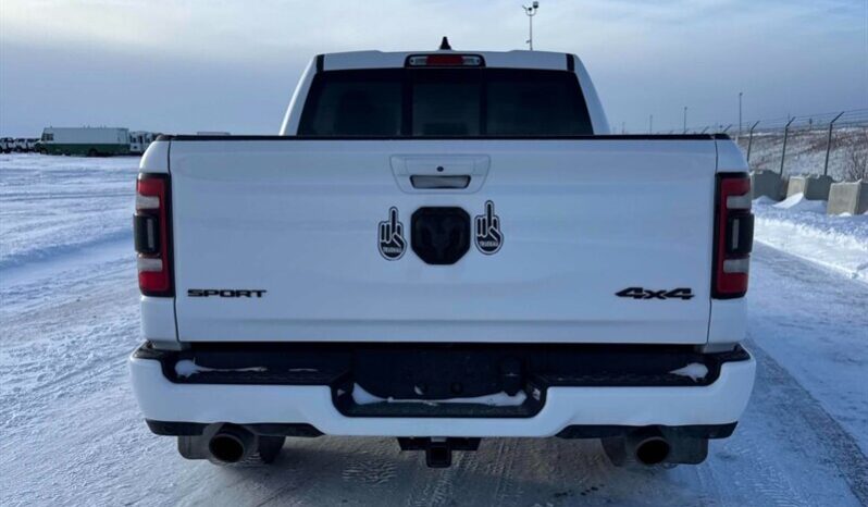 
								2023 RAM 1500 Sport full									