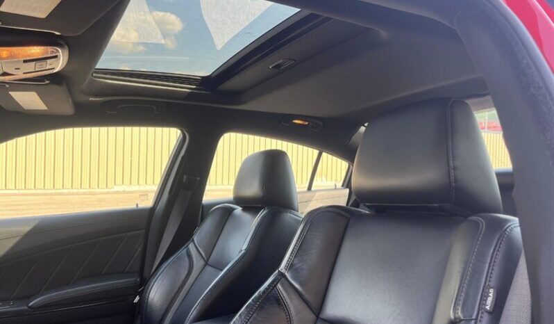 
								2023 Dodge Charger SXT Plus Sunroof full									