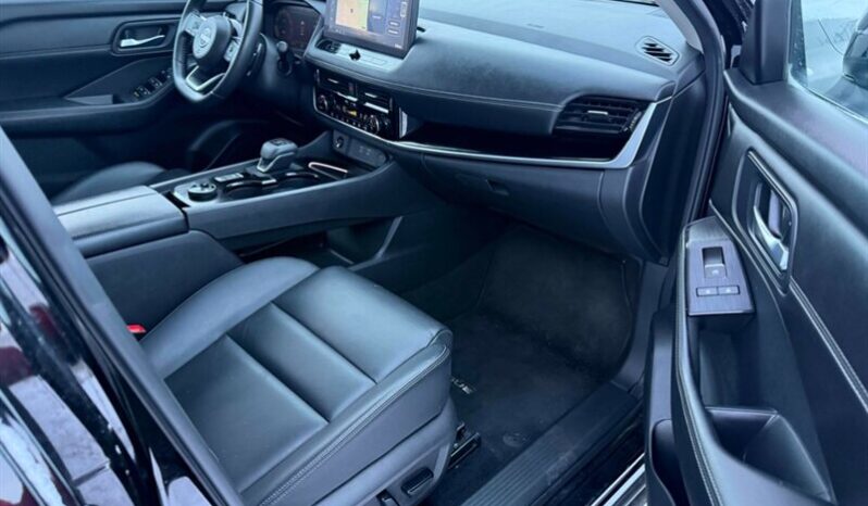 
								2024 Nissan Rogue SL full									