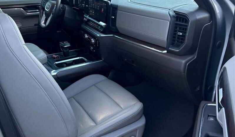 
								2023 GMC Sierra 1500 SLT Premium Plus 6.2L full									
