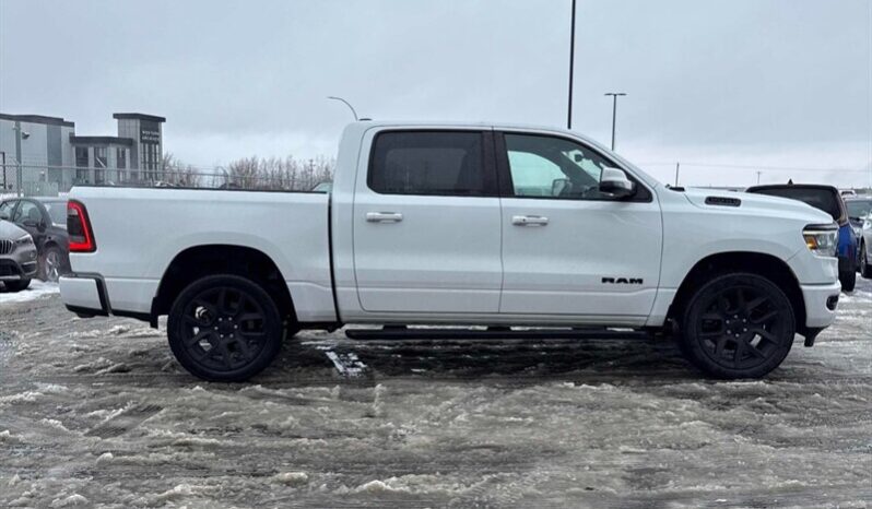
								2023 RAM 1500 Sport Night Crew Cab full									