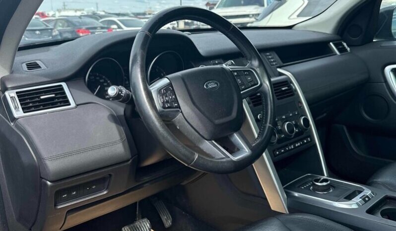 
								2017 Land Rover Discovery Sport HSE full									
