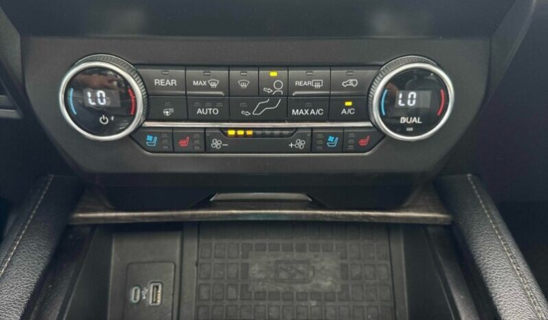 
								2020 Ford Expedition Limited full									