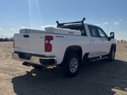 
										2023 Chevrolet Silverado 2500 LT full									