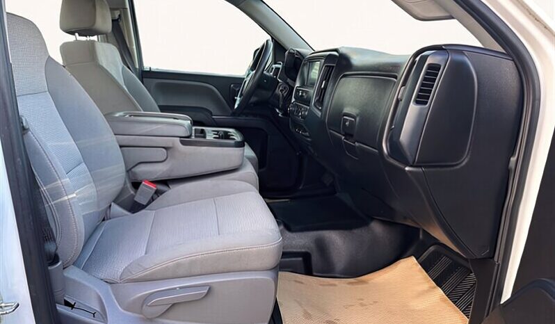 
								2018 Chevrolet Silverado 1500 Work Truck full									