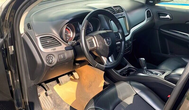 
								2017 Dodge Journey Crossroad full									