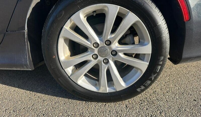 
								2016 Chrysler 200 Limited full									