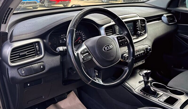
								2019 Kia Sorento LX full									