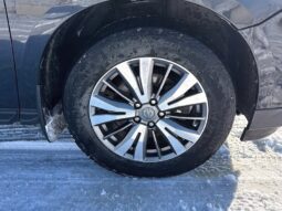 
										2020 Nissan Pathfinder SV Tech full									