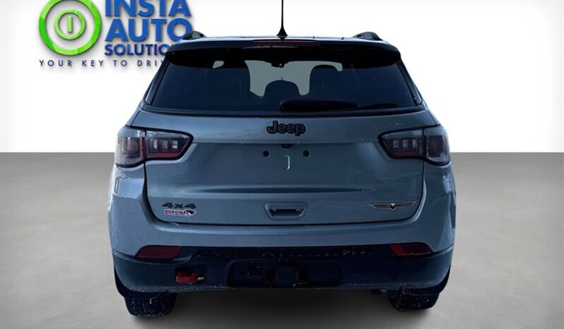 
								2018 Jeep Compass Trailhawk full									