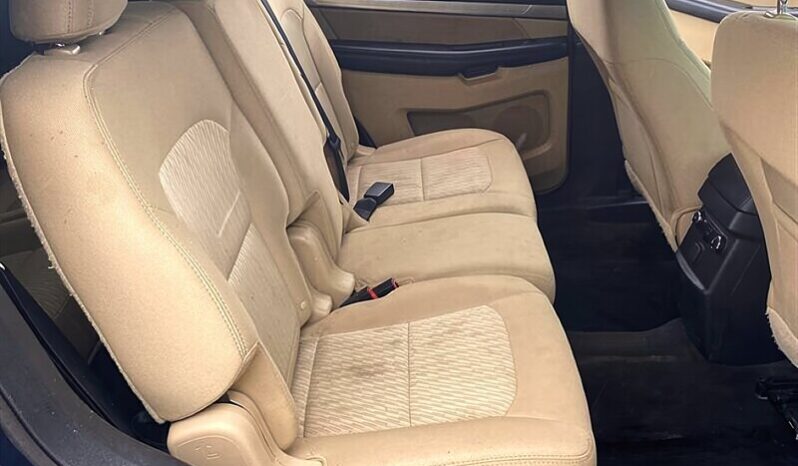 
								2017 Ford Explorer Base full									