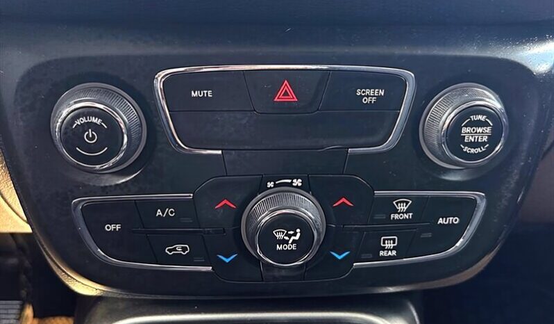 
								2021 Jeep Compass Upland Edition full									