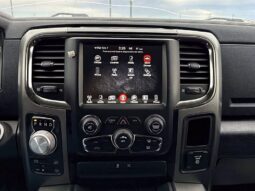 
										2017 RAM 1500 Sport full									