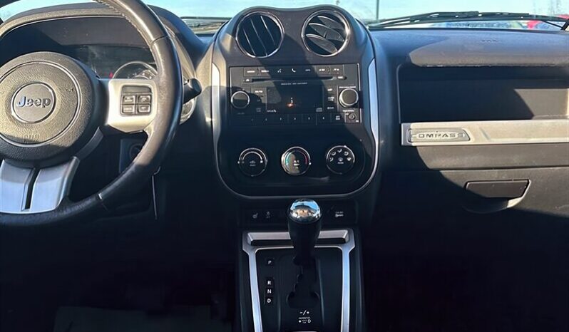 
								2017 Jeep Compass High Altitude full									