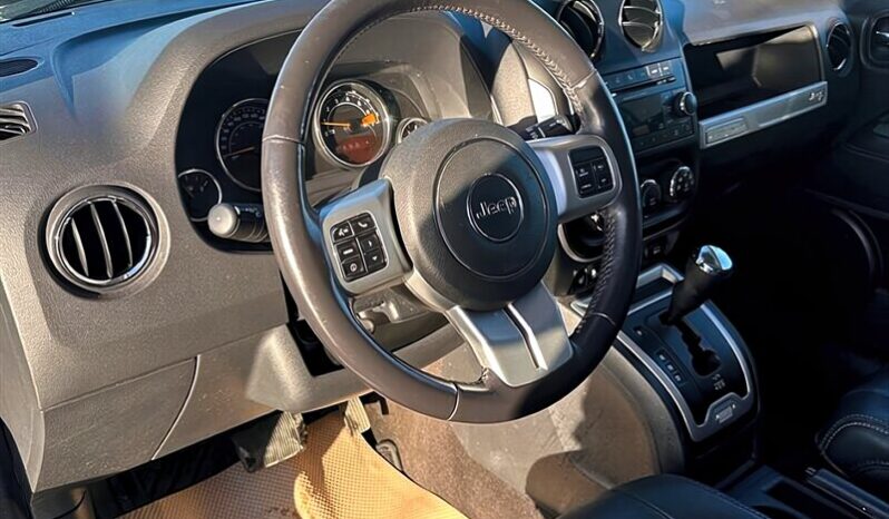 
								2017 Jeep Compass High Altitude full									