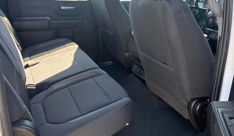 
								2023 Chevrolet Silverado 2500 LT full									