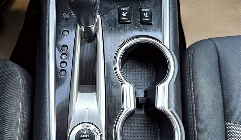 
								2019 Nissan Pathfinder SV full									