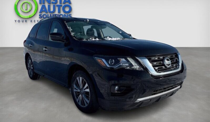 
								2020 Nissan Pathfinder SV Tech full									