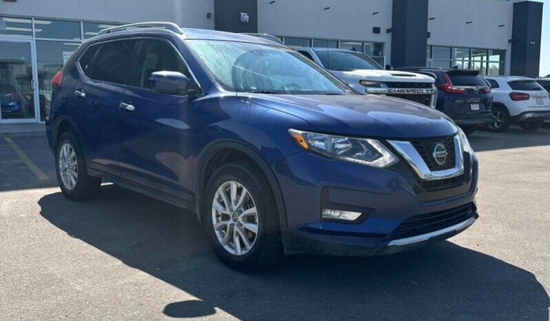 
								2020 Nissan Rogue SV full									