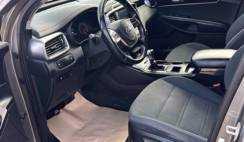 
								2019 Kia Sorento LX full									