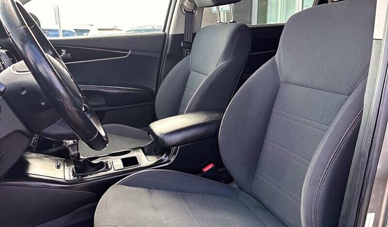 
								2019 Kia Sorento LX full									