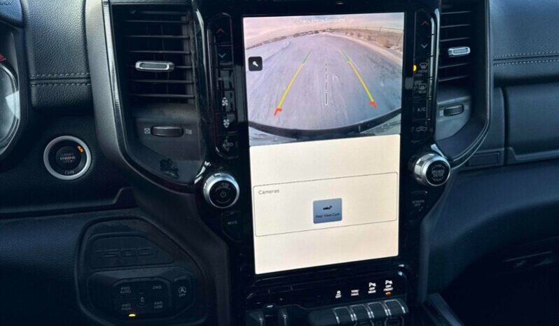 
								2023 RAM 1500 Sport full									