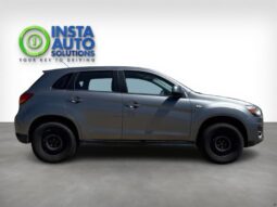 
										2015 Mitsubishi RVR SE full									