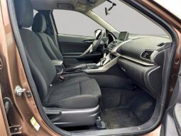 
										2019 Mitsubishi Eclipse Cross ES S-AWC full									