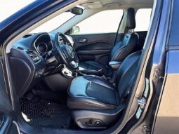 
										2019 Jeep Compass Altitude full									