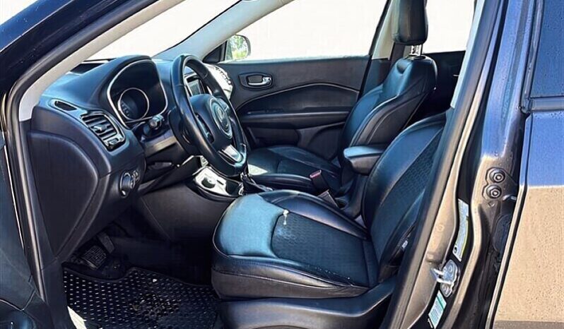 
								2019 Jeep Compass Altitude full									