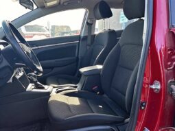 
										2019 Hyundai ELANTRA Preferred full									